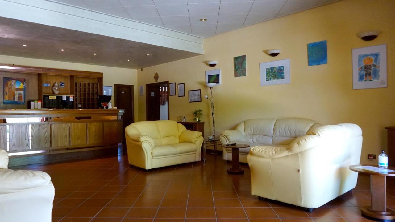 Hotel La Torretta Ασίζη Εξωτερικό φωτογραφία